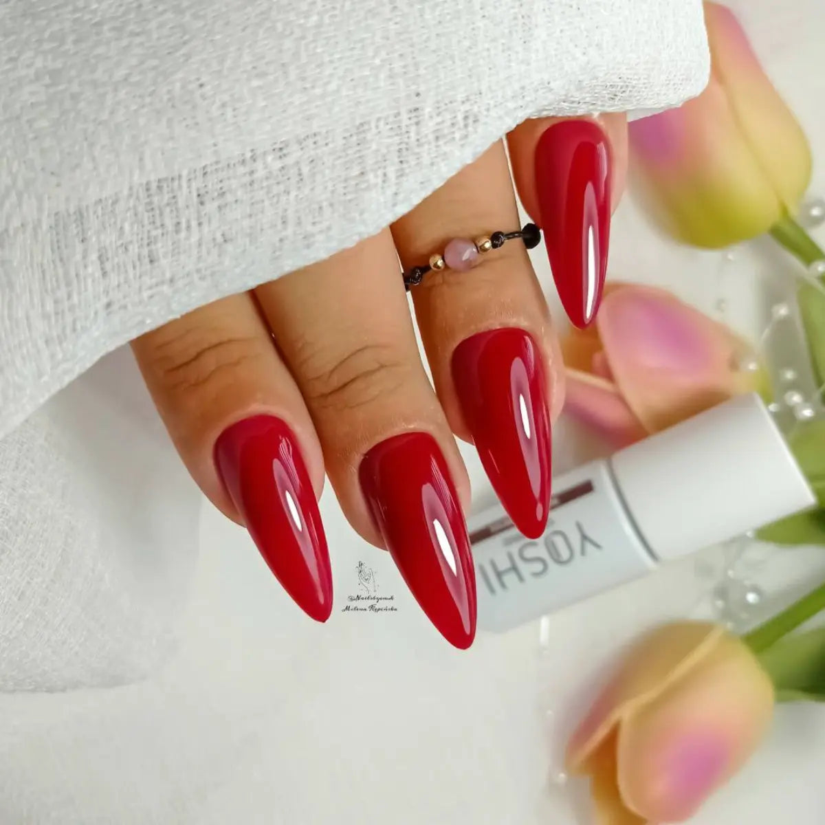 Yoshi Red Empress 106 Gel Polish 6ml