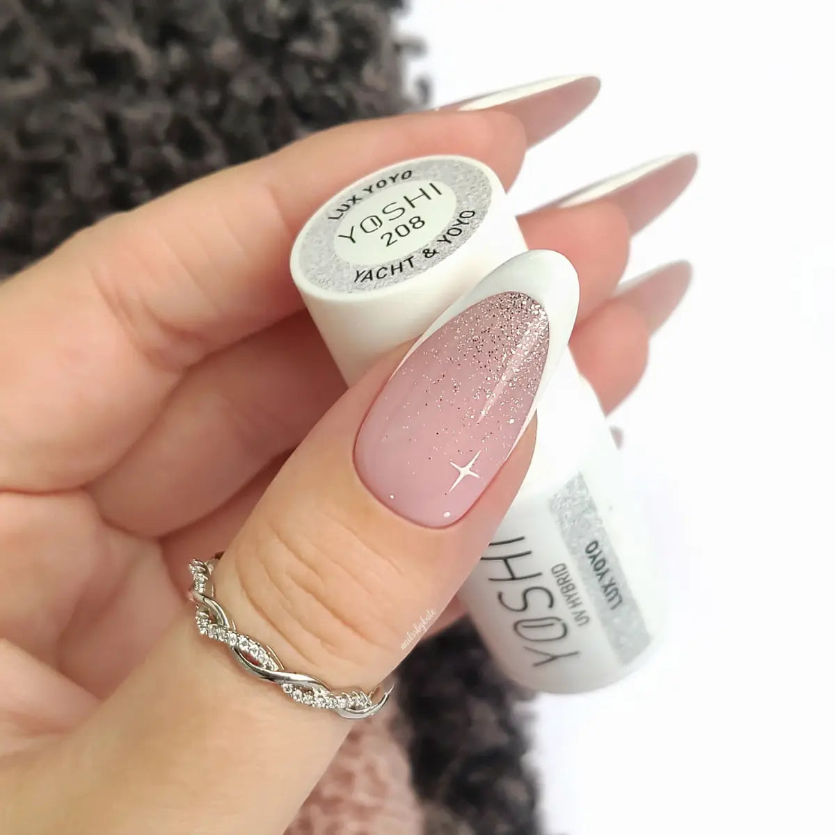Yoshi Lux Yoyo 208 Gel Polish 6ml