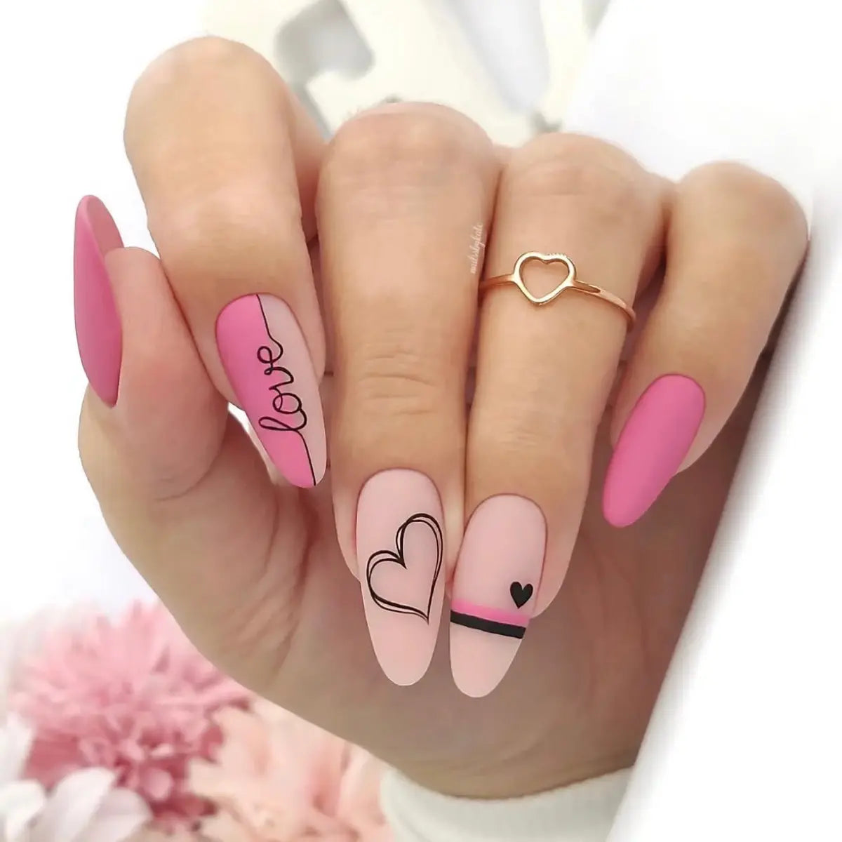 Yoshi Late Pink 313 Gel Polish 6ml