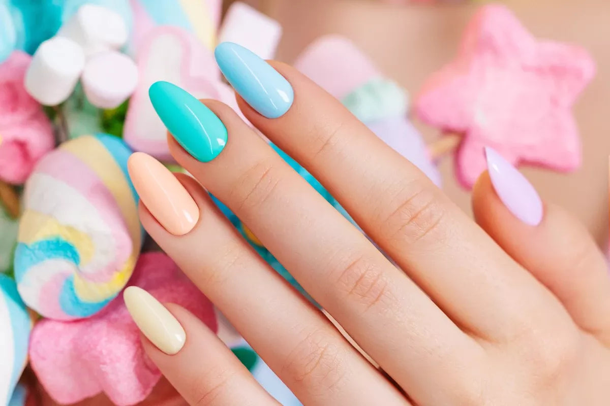 Victoria Vynn Gel Polish - 452 Butter Cookie 8ml