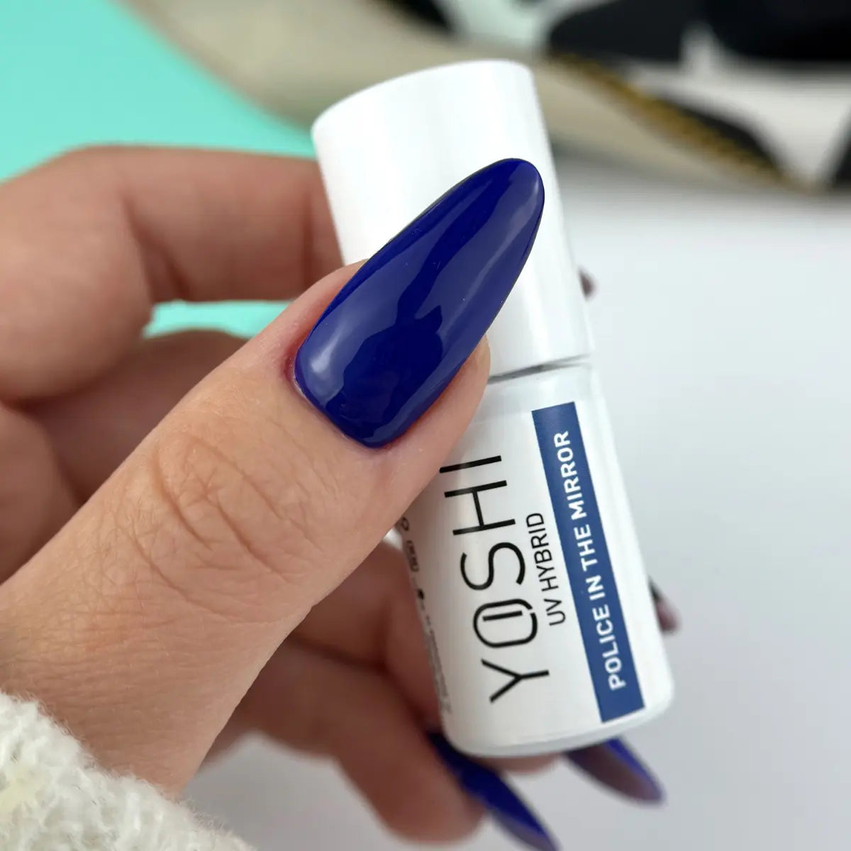 Yoshi Police In The Mirror 504 Gel Polish 6ml