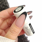 Yoshi Woman In Black 605 Gel Polish 6ml