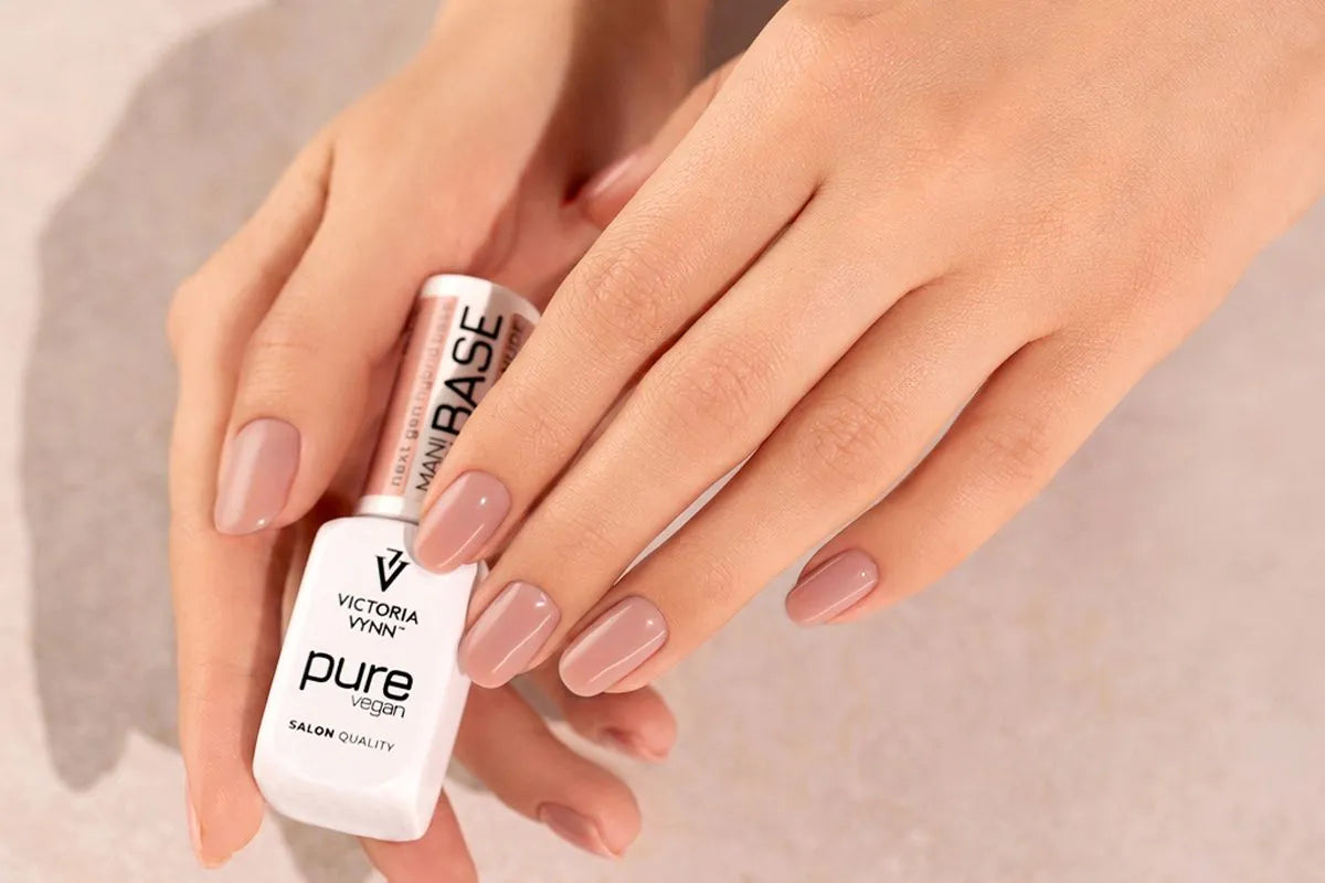 Victoria Vynn PURE VEGAN Mani & Pedi Base - Nude 8ml