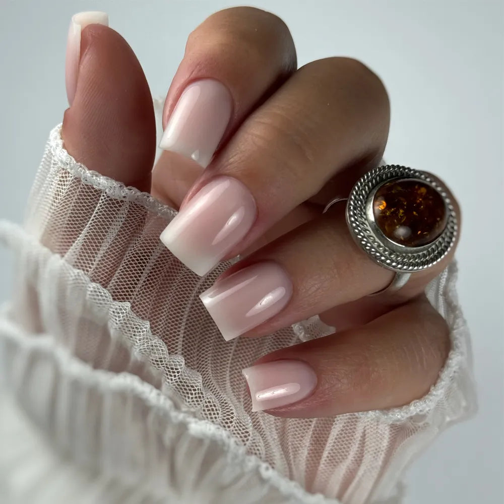 Julia Nessa Tixy Cover Petit Pink Builder Gel
