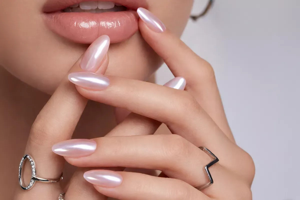 Victoria Vynn DUST Donut Glazed Nail Powder - 0.5g