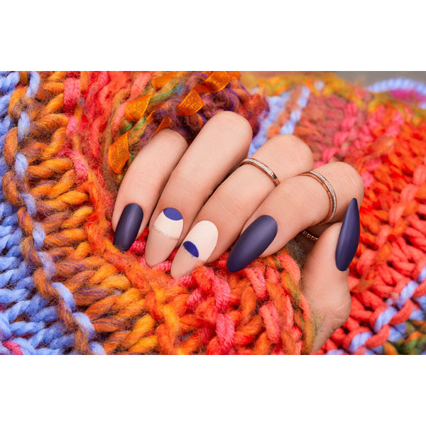 Black Madonna Gel Polish 7Ml