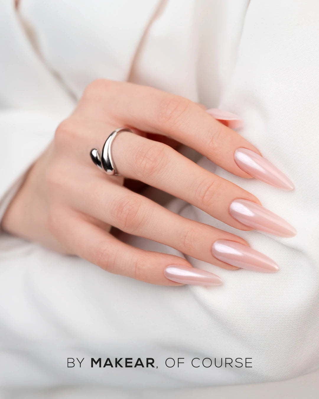 Makear BH01 Liquid Effect Dust Hailey - White 5ml