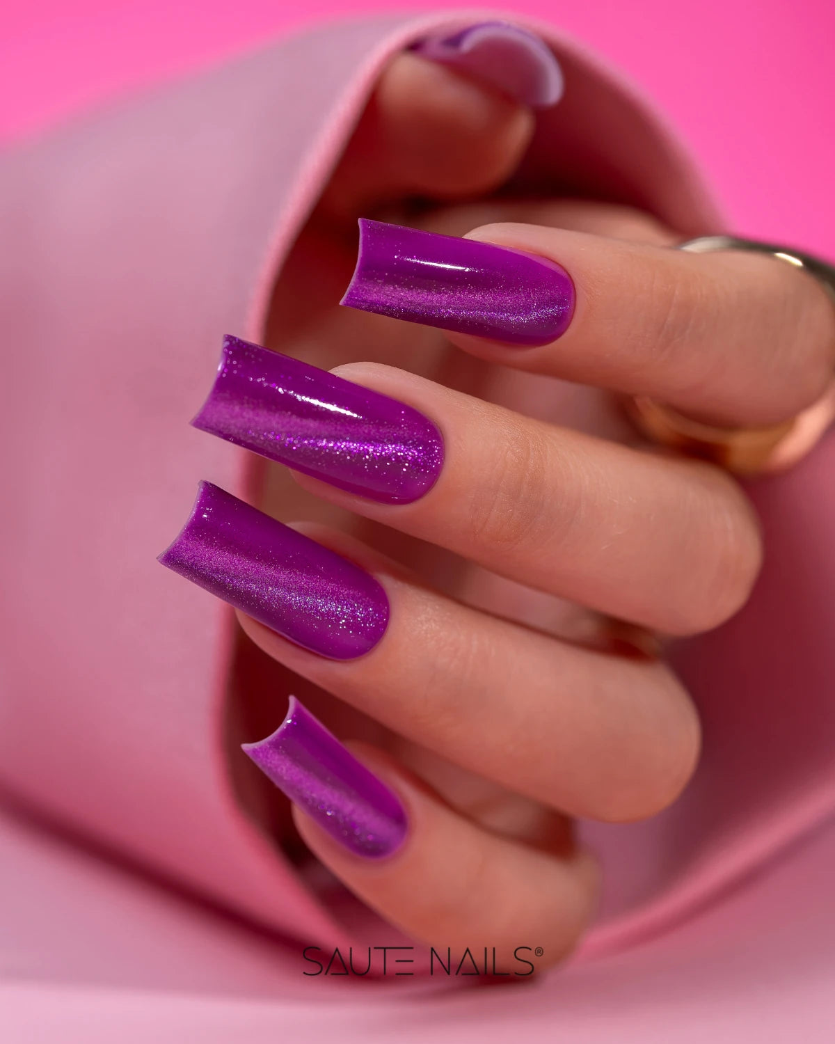 Saute Nails Cat Eye Effect UV/LED Hybrid Gel Polish - E08