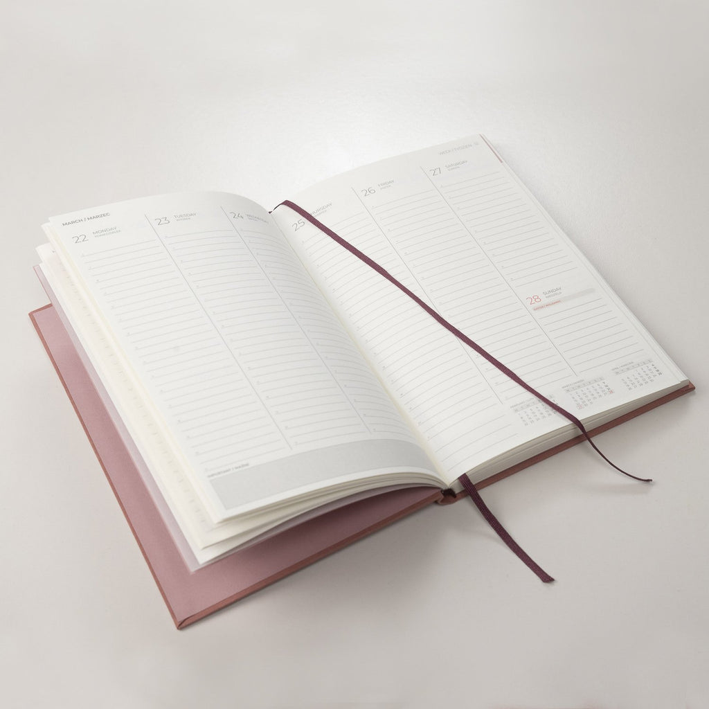 Weekly Planner for Nail Stylists 2027