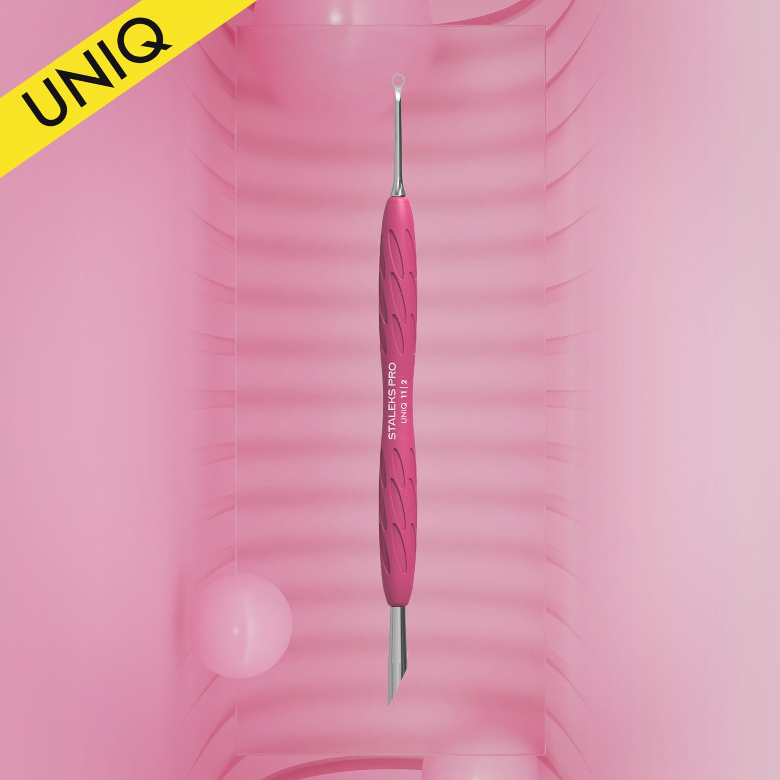 Manicure Pusher Gummy With Silicone Handle UNIQ 11 TYPE 2 Beveled & Loop Pusher PQ-11/2