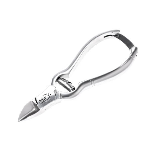 Pedicure Nippers With a Clasp