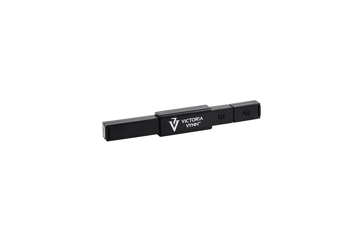 Victoria Vynn 4 Sided Magnet