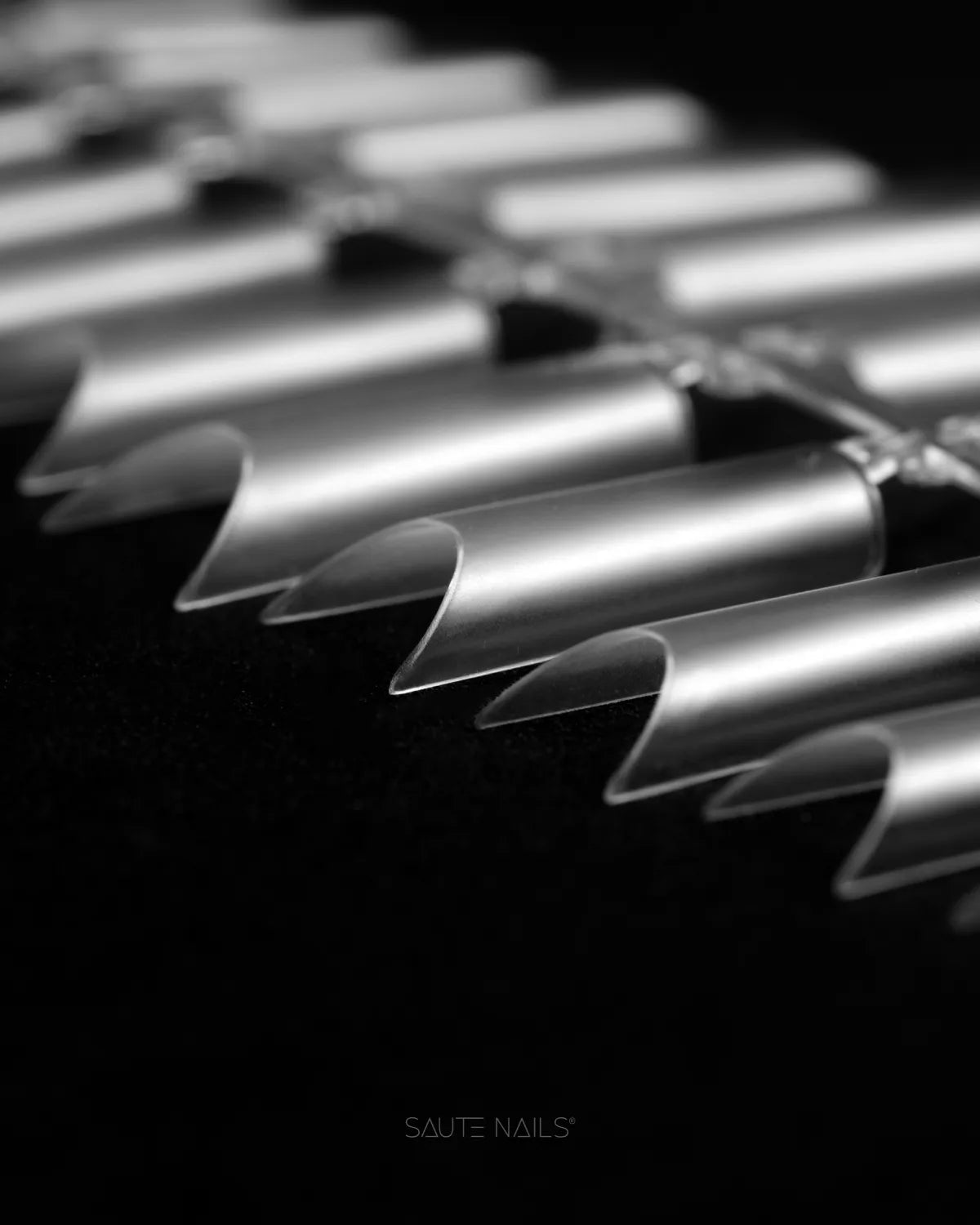 Saute Nails Tunnel Tips - 504 Pieces