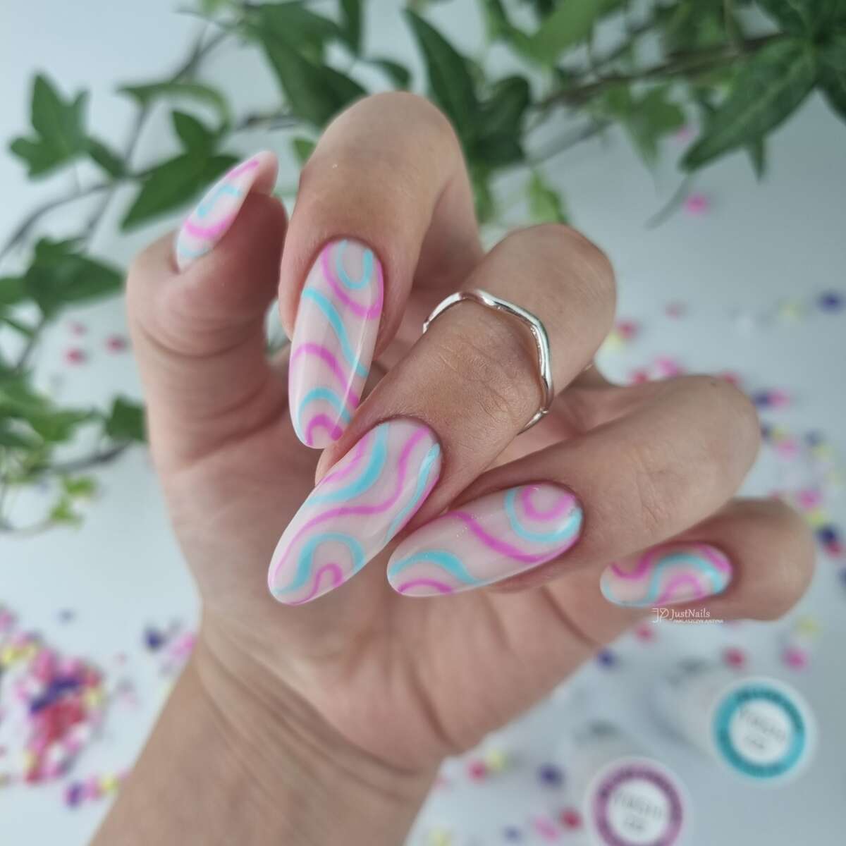 Yoshi 223 Be Like Miko Gel Polish 6Ml