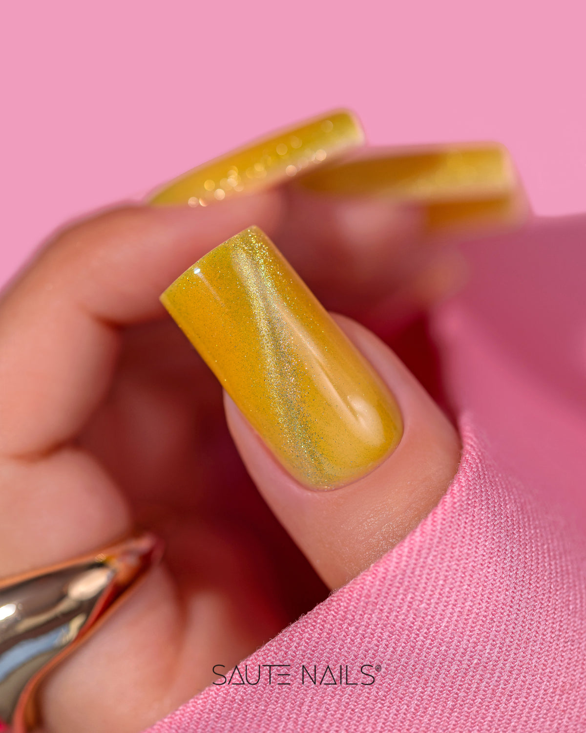 Saute Nails Cat Eye Effect UV/LED Hybrid Gel Polish - E05